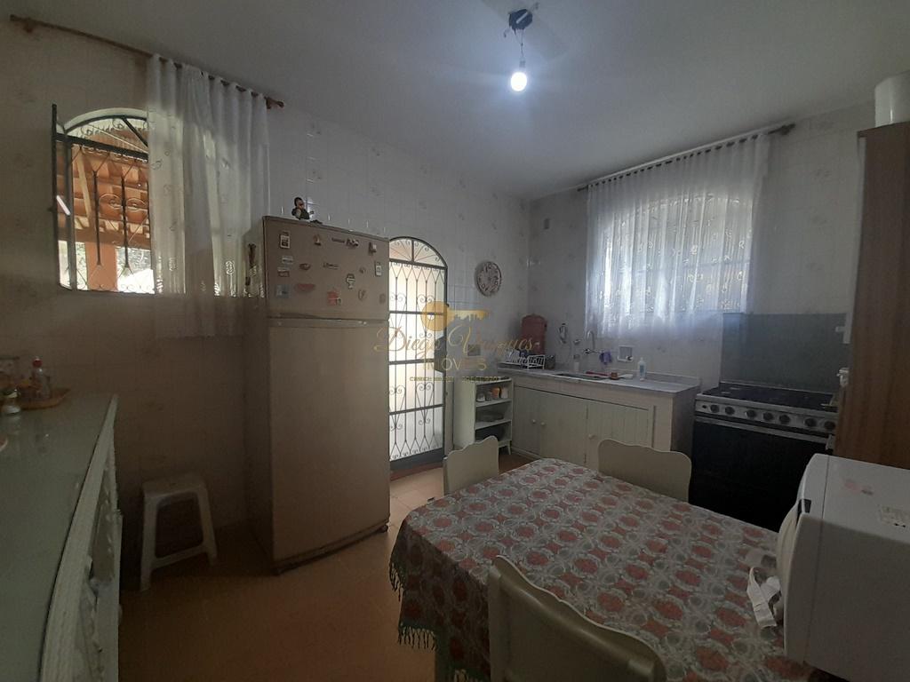 Casa à venda com 3 quartos, 10500m² - Foto 16