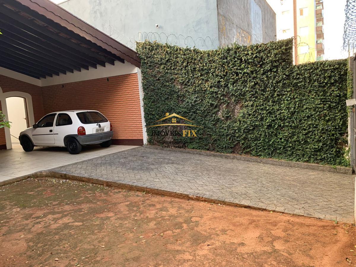 Casa à venda com 3 quartos, 203m² - Foto 3