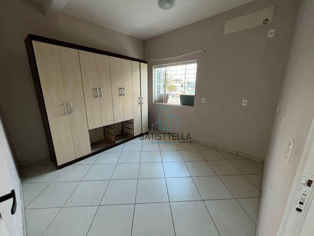 Apartamento à venda com 1 quarto, 40m² - Foto 4