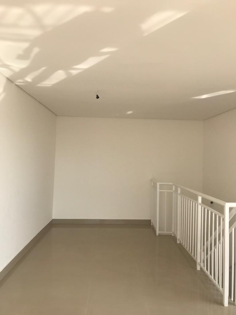 Apartamento à venda com 3 quartos, 154m² - Foto 2