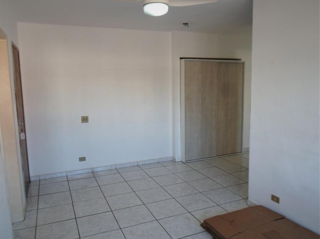 Apartamento à venda e aluguel com 2 quartos, 69m² - Foto 2