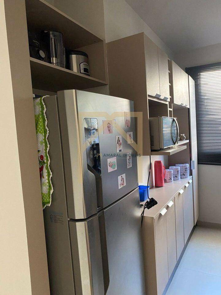 Apartamento à venda com 2 quartos, 48m² - Foto 5