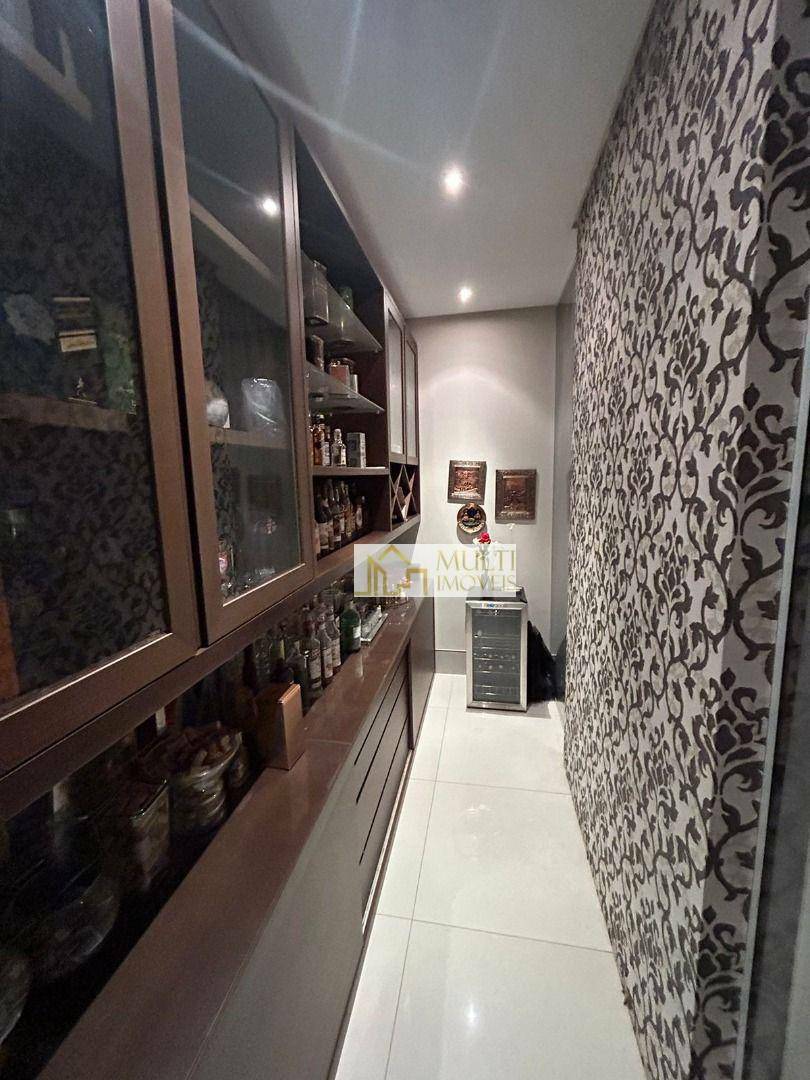 Sobrado à venda com 4 quartos, 670m² - Foto 31