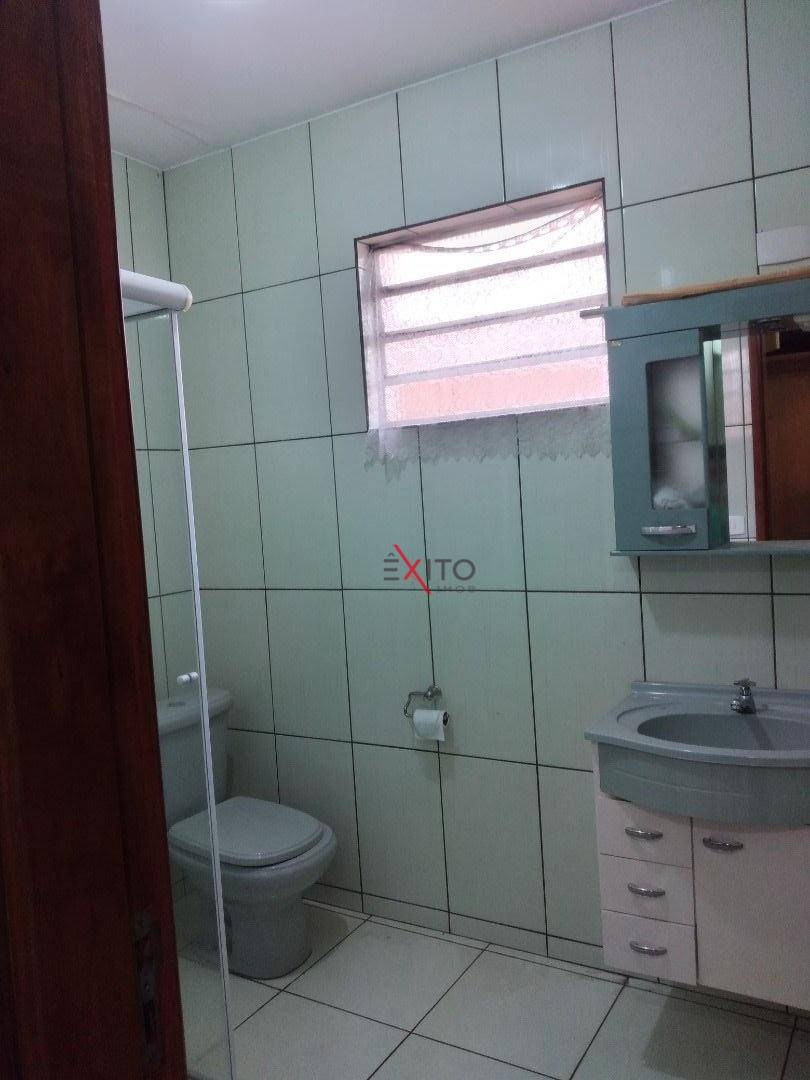 Casa para alugar com 3 quartos, 500m² - Foto 50