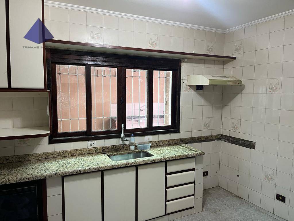 Sobrado à venda com 3 quartos, 232M2 - Foto 8