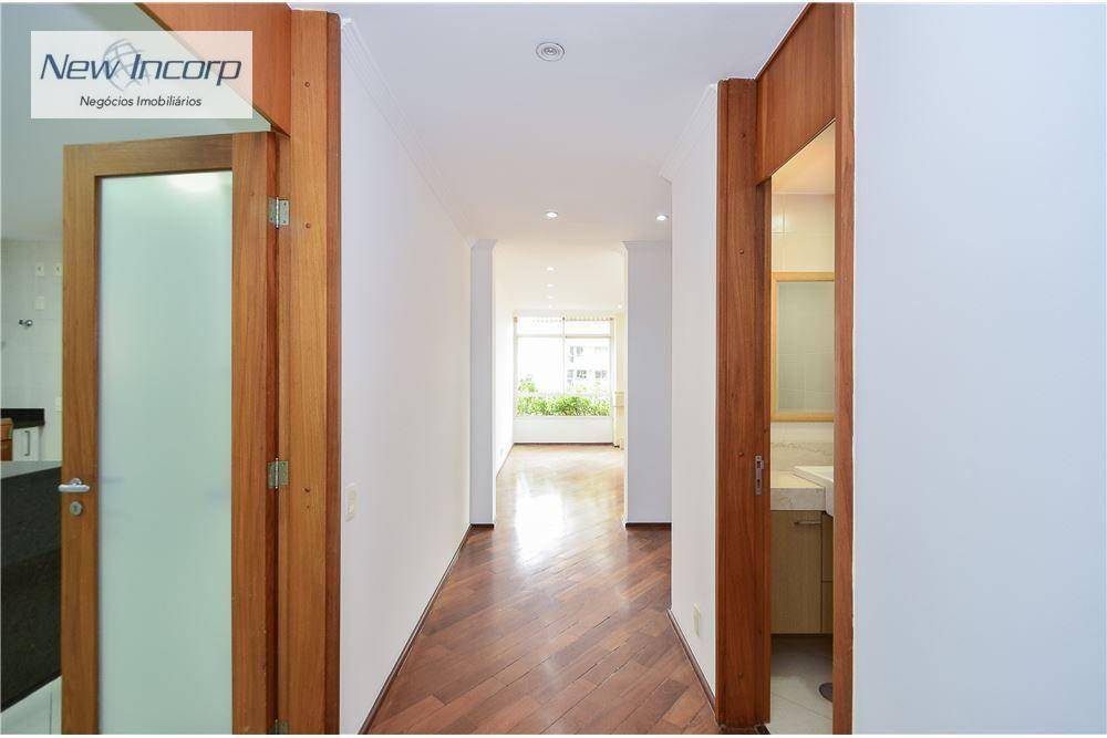 Apartamento à venda com 3 quartos, 250m² - Foto 12