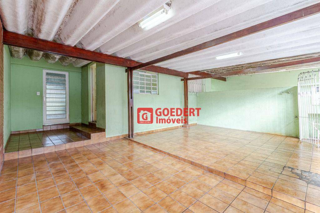 Casa à venda com 2 quartos, 201m² - Foto 1