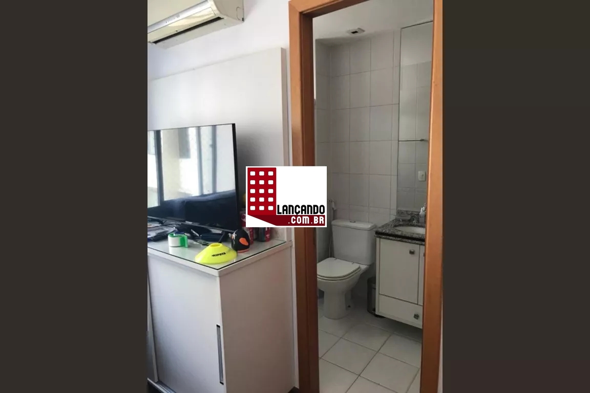 Apartamento à venda com 3 quartos, 190m² - Foto 2