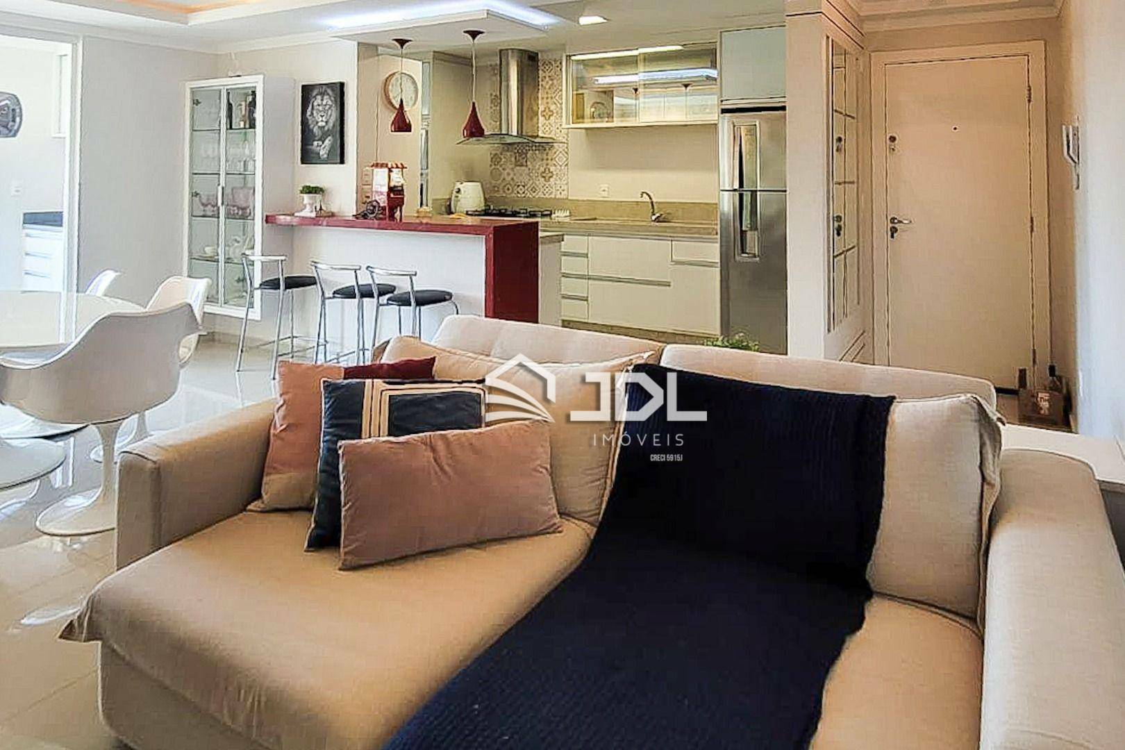 Apartamento à venda com 3 quartos, 95m² - Foto 9