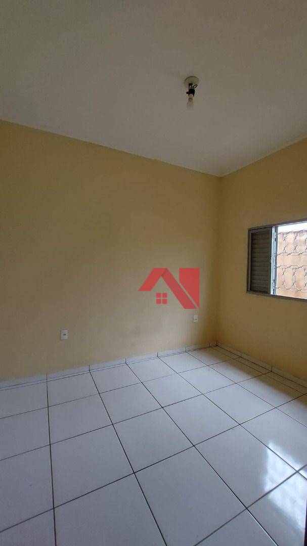 Casa à venda com 2 quartos, 48m² - Foto 10