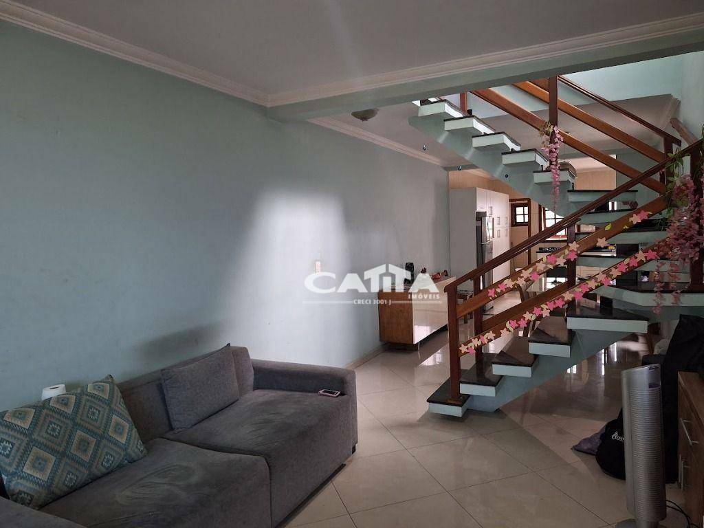 Sobrado à venda e aluguel com 2 quartos, 100m² - Foto 2
