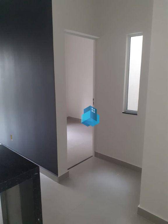 Casa à venda com 3 quartos, 73m² - Foto 21