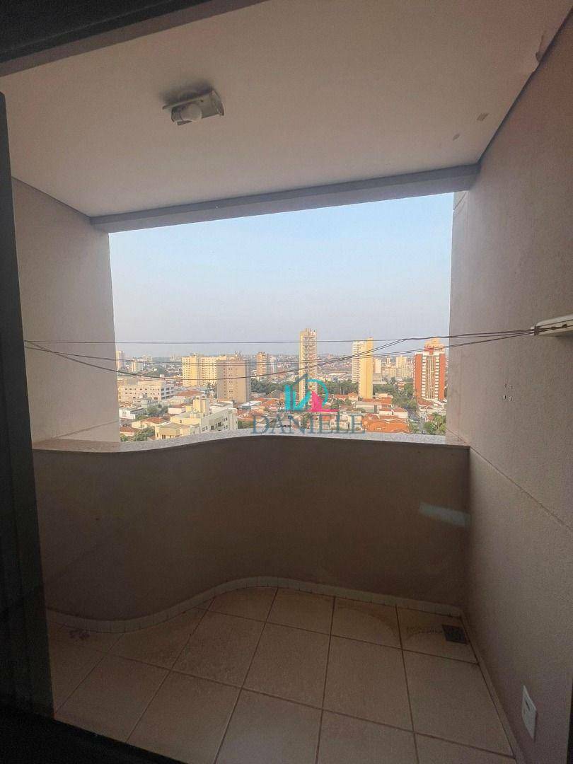 Apartamento à venda com 2 quartos, 72m² - Foto 4