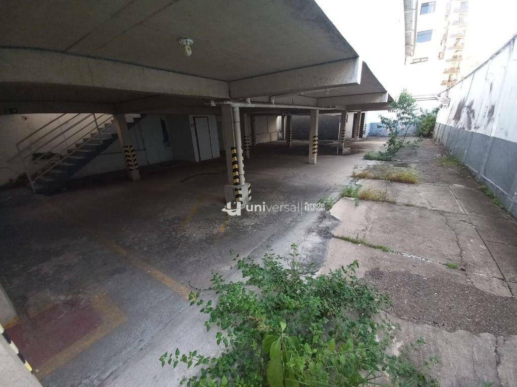 Casa de Condomínio para alugar, 900m² - Foto 28