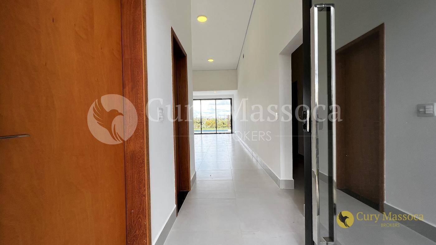 Casa de Condomínio à venda com 3 quartos, 210m² - Foto 4