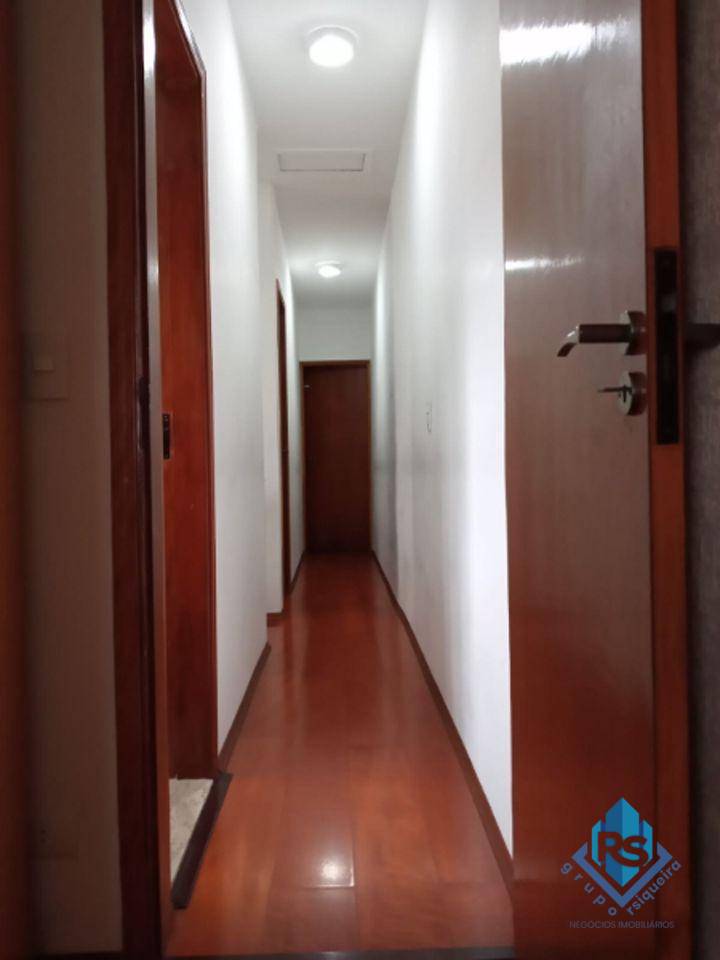 Sobrado à venda com 3 quartos, 220m² - Foto 13