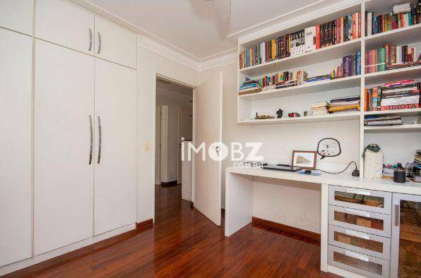 Apartamento à venda com 3 quartos, 128m² - Foto 9