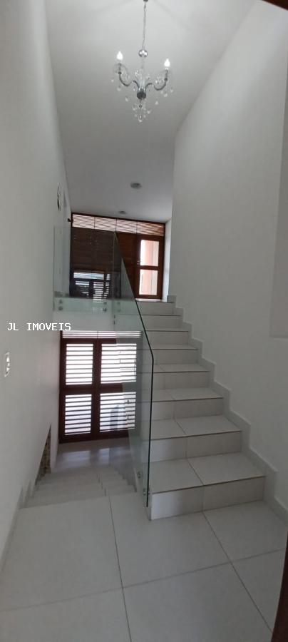 Casa à venda com 3 quartos, 340m² - Foto 16