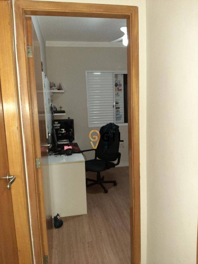 Apartamento à venda com 3 quartos, 82m² - Foto 2