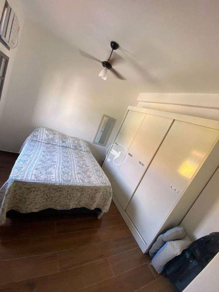 Casa de Condomínio à venda com 3 quartos, 220m² - Foto 21