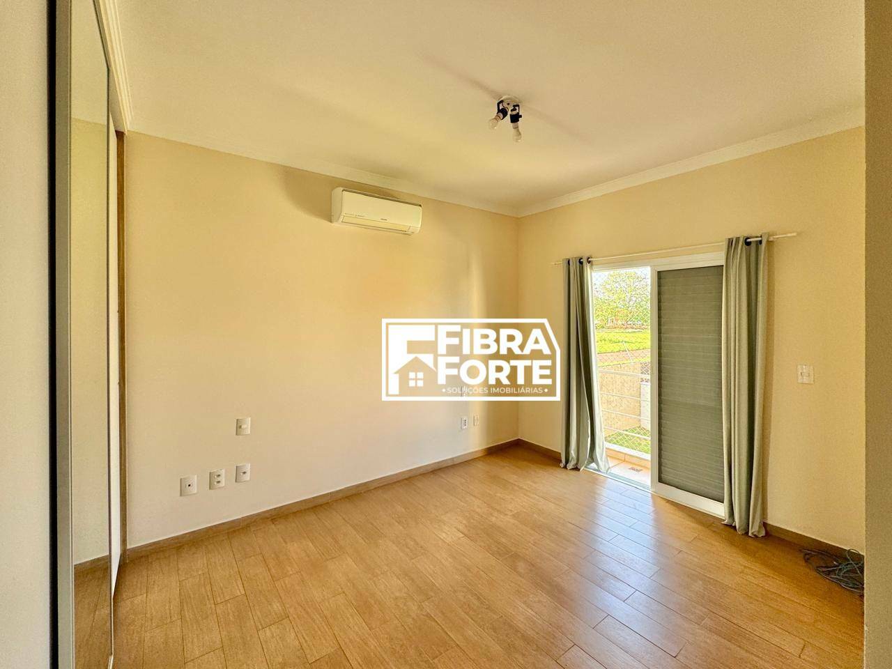Casa de Condomínio à venda com 3 quartos, 220m² - Foto 28