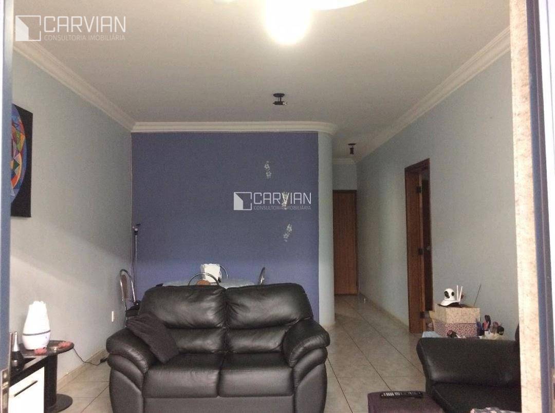 Apartamento à venda com 3 quartos, 96m² - Foto 3