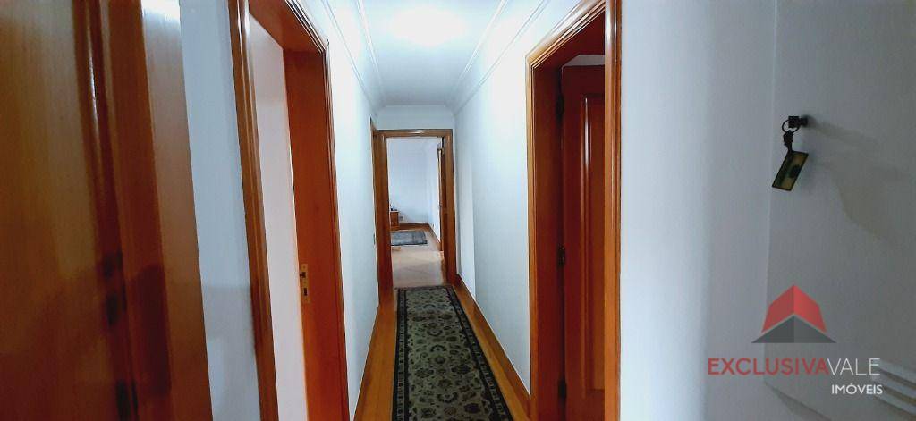 Apartamento à venda com 4 quartos, 388m² - Foto 17
