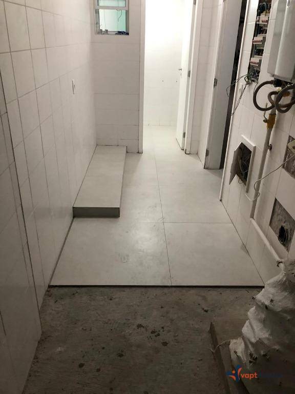 Apartamento à venda com 3 quartos, 147m² - Foto 8