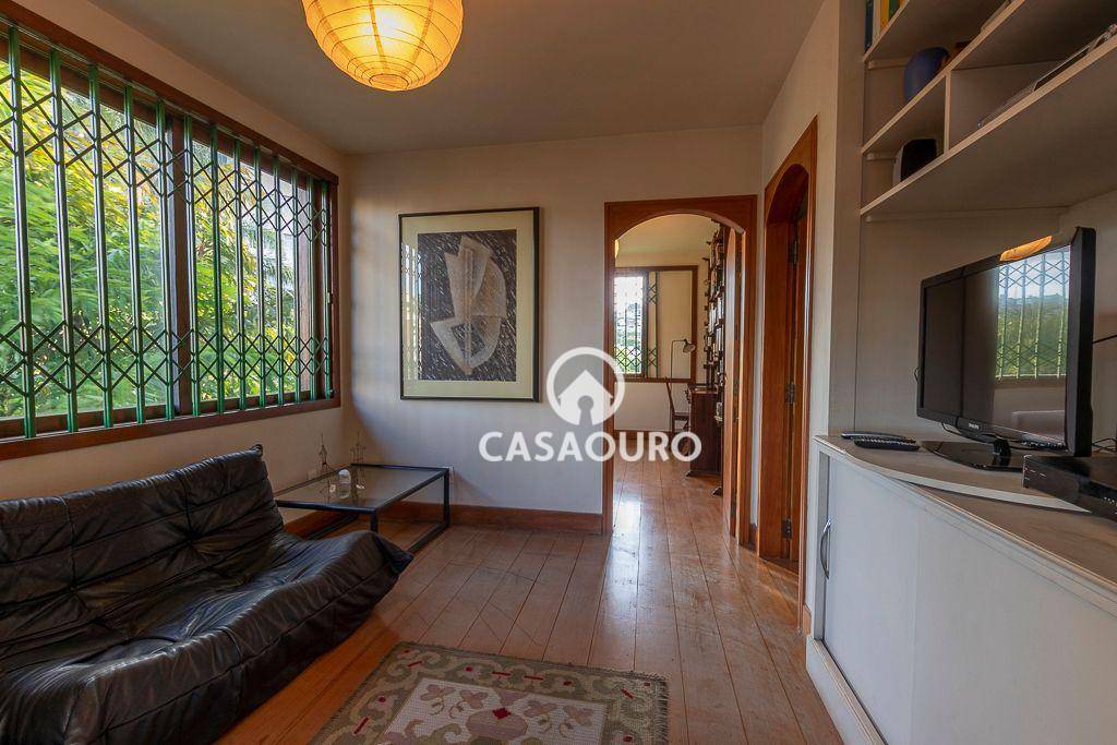 Casa à venda com 5 quartos, 750m² - Foto 31