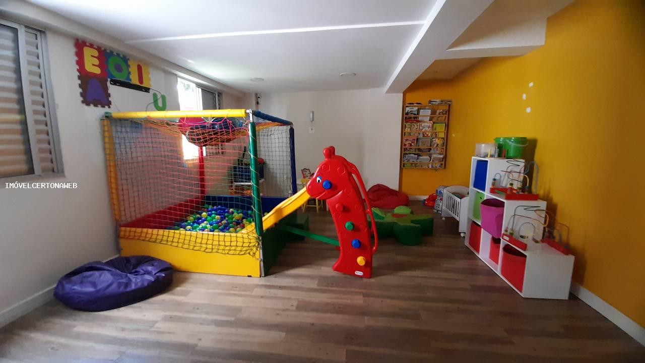 Apartamento à venda com 3 quartos, 135m² - Foto 28