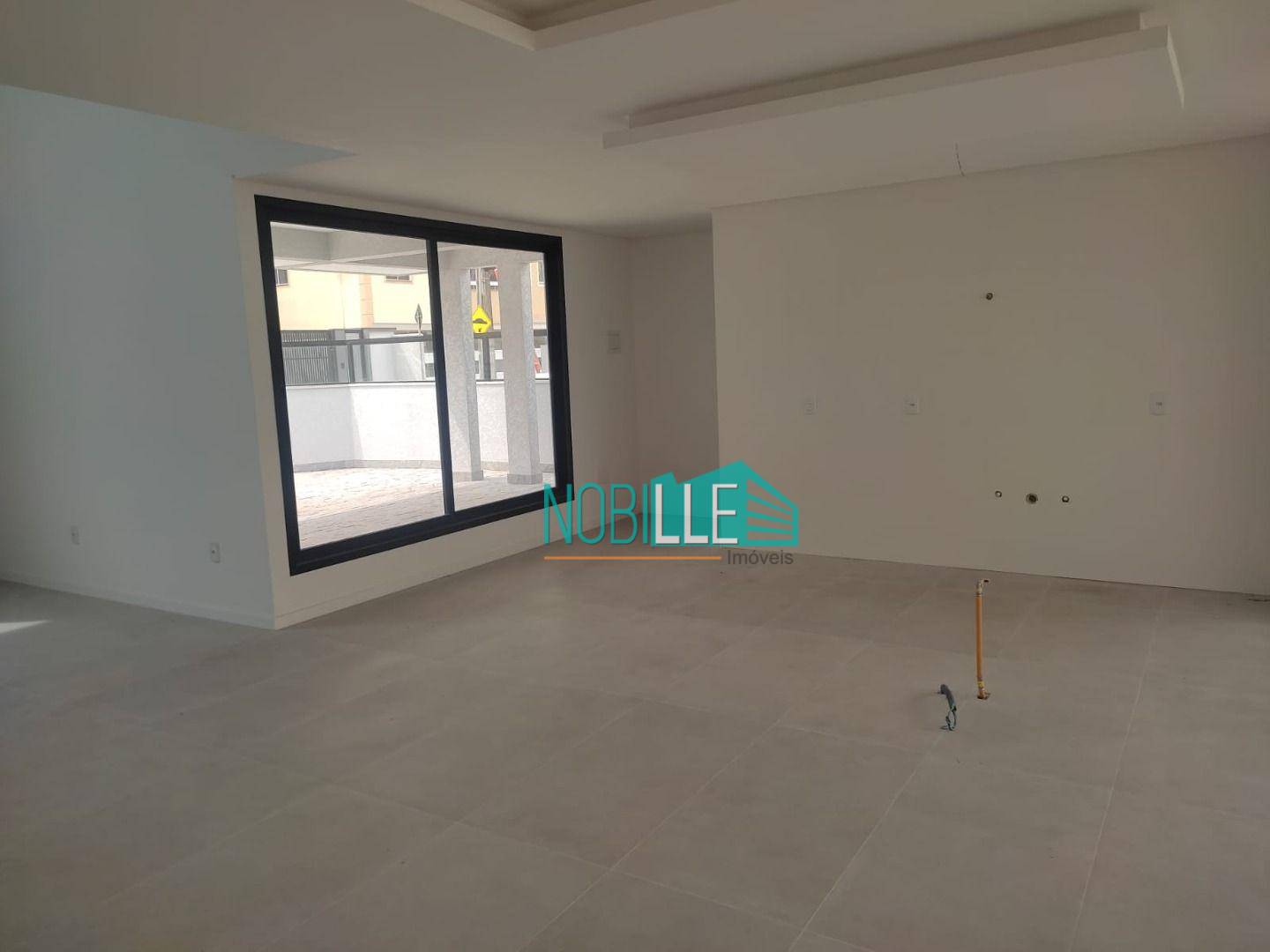 Casa à venda com 3 quartos, 180m² - Foto 9