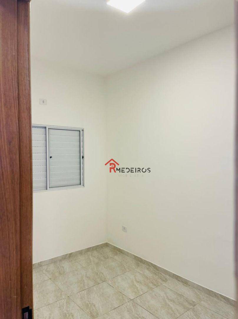 Casa à venda com 2 quartos, 59m² - Foto 10