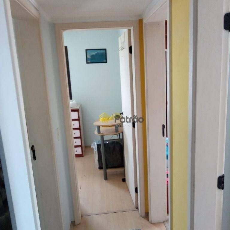 Apartamento à venda com 3 quartos, 69m² - Foto 14