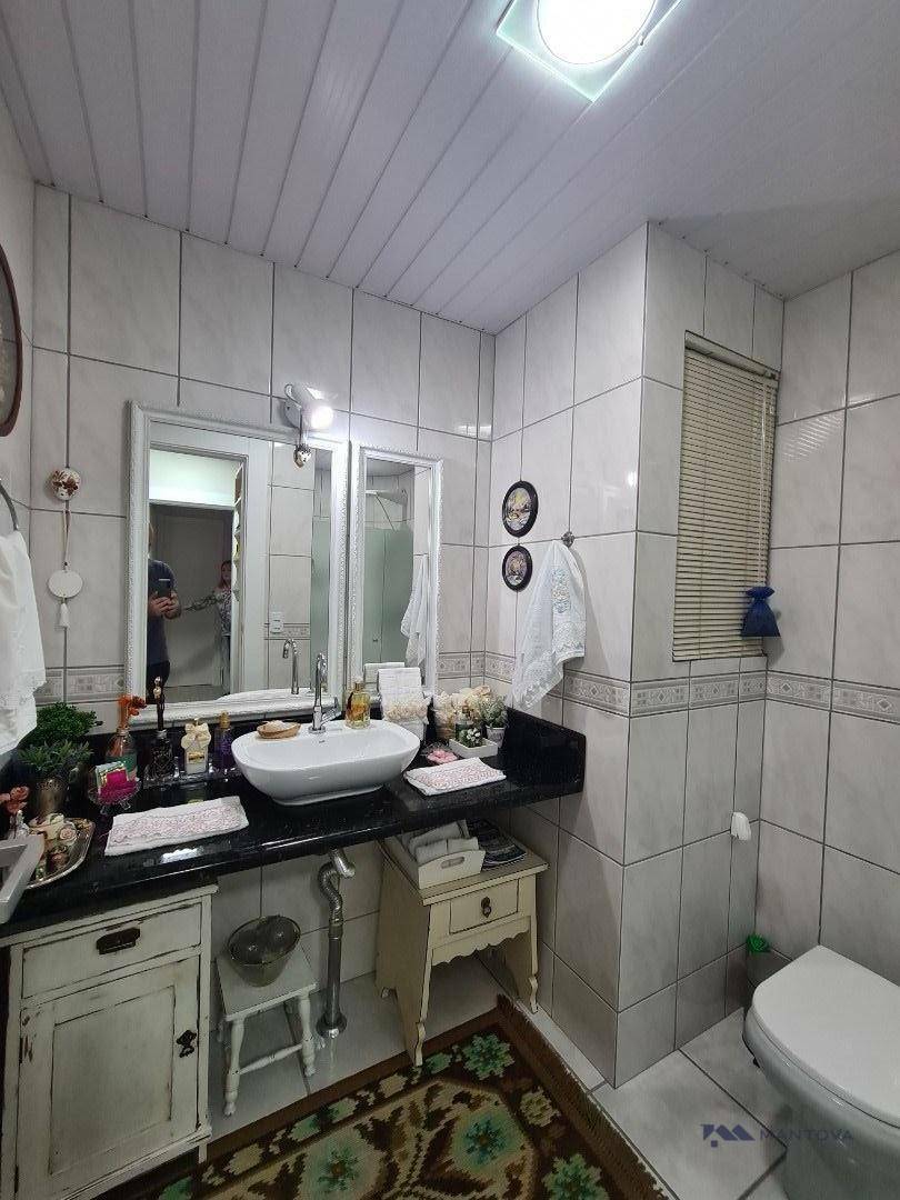 Apartamento à venda com 3 quartos, 186m² - Foto 22