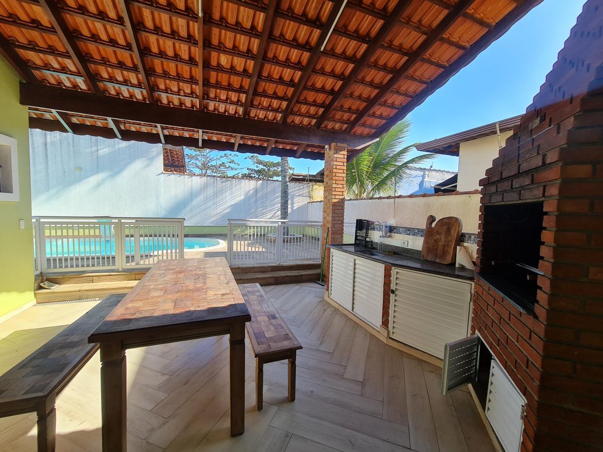 Casa à venda com 3 quartos, 360m² - Foto 16