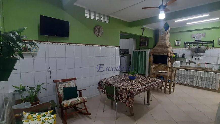 Sobrado à venda com 3 quartos, 300m² - Foto 13