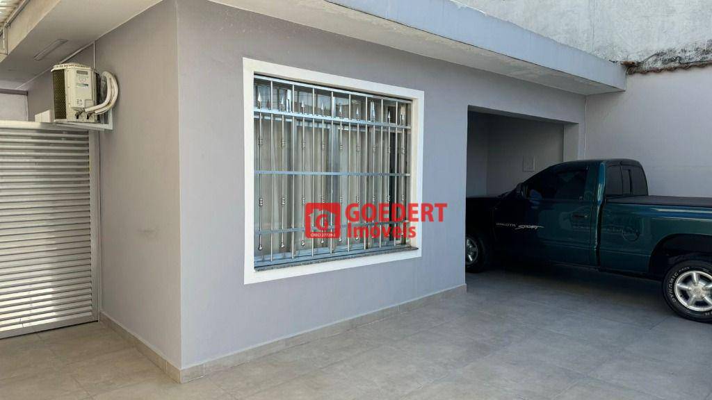 Casa à venda com 3 quartos, 126m² - Foto 3