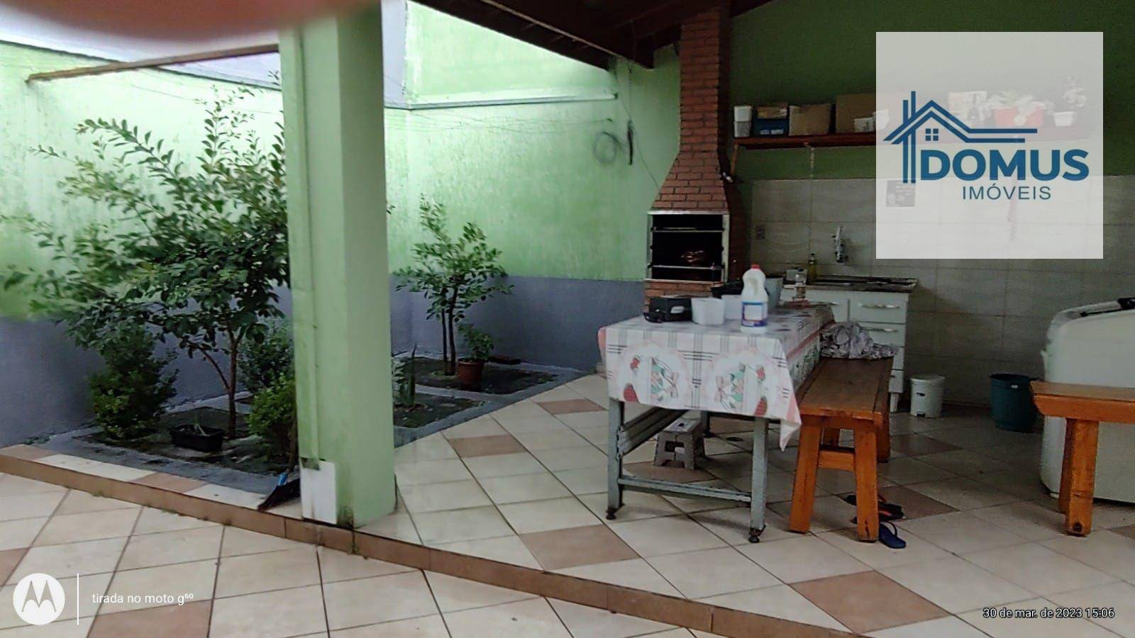 Casa à venda com 4 quartos, 200m² - Foto 13