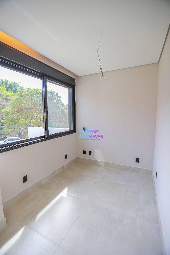 Casa de Condomínio à venda com 4 quartos, 380m² - Foto 16