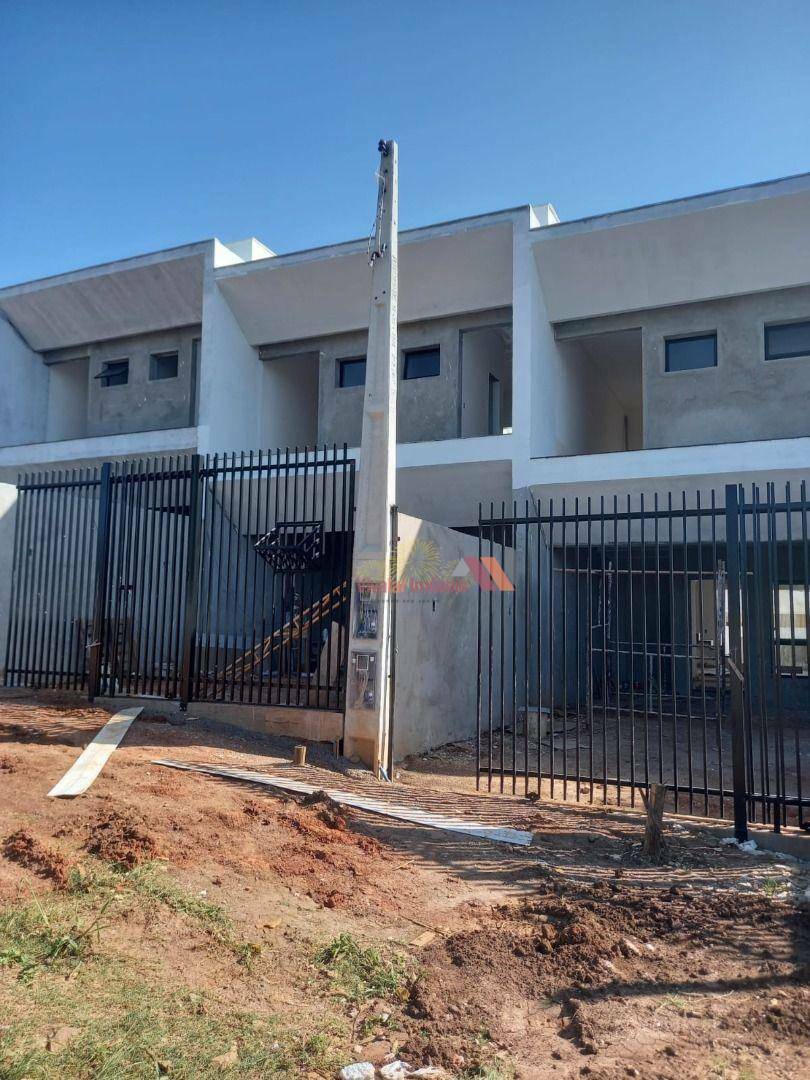 Sobrado à venda com 3 quartos, 175m² - Foto 2