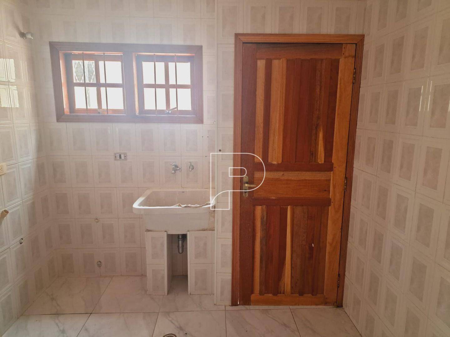 Casa à venda com 4 quartos, 218m² - Foto 13