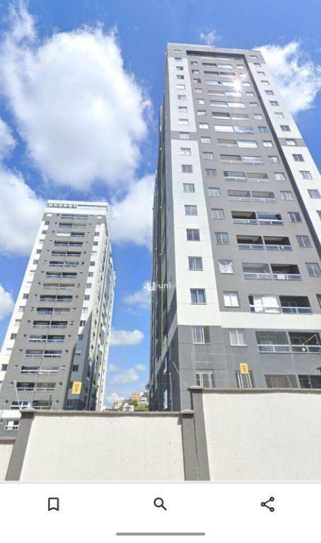 Apartamento à venda com 2 quartos, 80m² - Foto 2