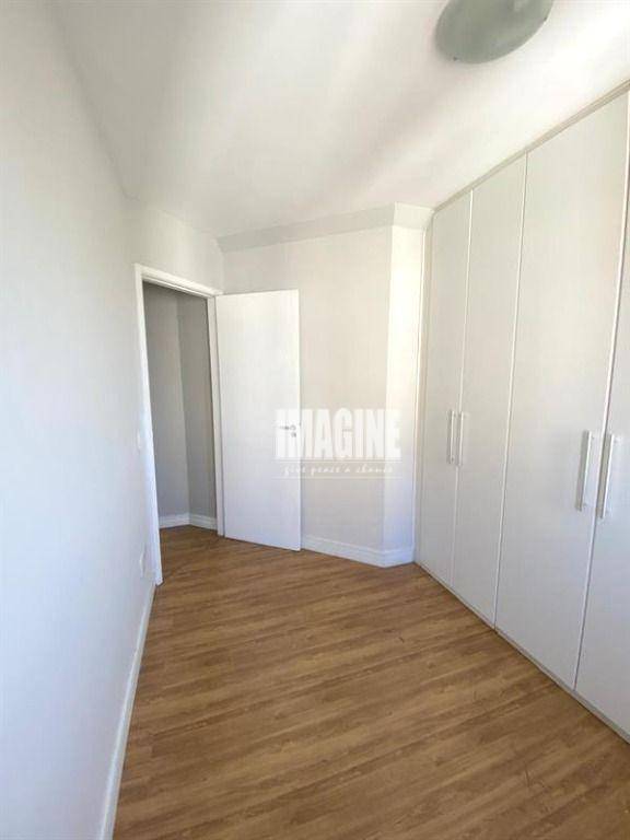 Apartamento à venda com 2 quartos, 65m² - Foto 9