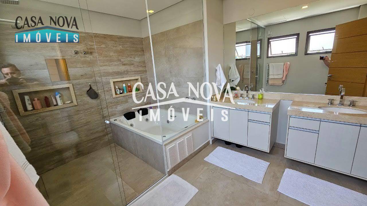 Casa de Condomínio à venda com 3 quartos, 320m² - Foto 32