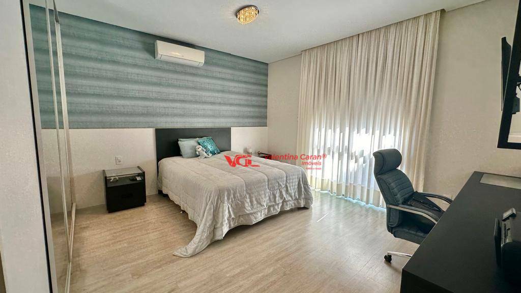 Sobrado à venda com 5 quartos, 400m² - Foto 24