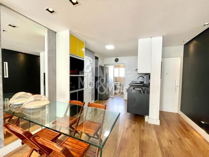 Apartamento à venda com 3 quartos, 105m² - Foto 8