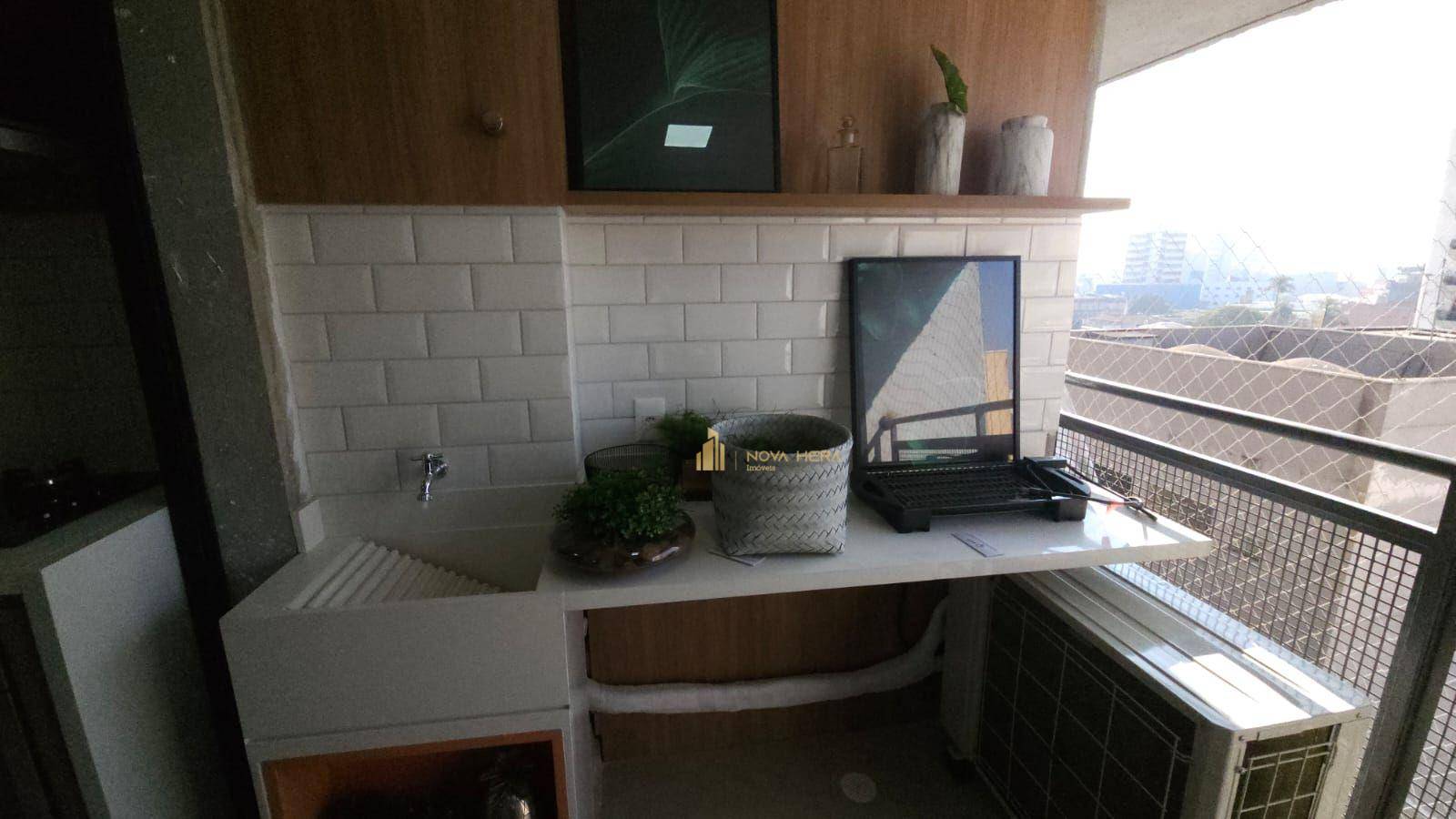 Apartamento à venda com 2 quartos, 38m² - Foto 13