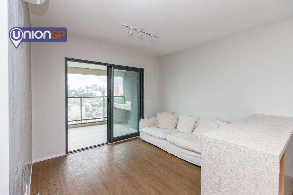 Apartamento à venda com 2 quartos, 62m² - Foto 2