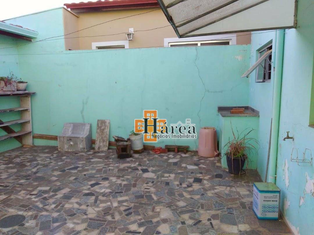 Casa à venda com 1 quarto, 83m² - Foto 17