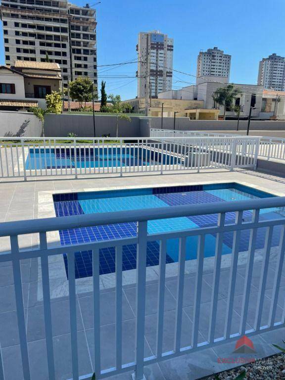 Apartamento à venda com 3 quartos, 81m² - Foto 33